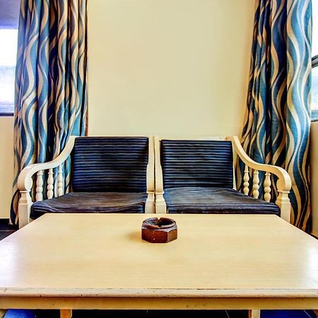 Hotel Kadamb Residency Mumbai  Buitenkant foto