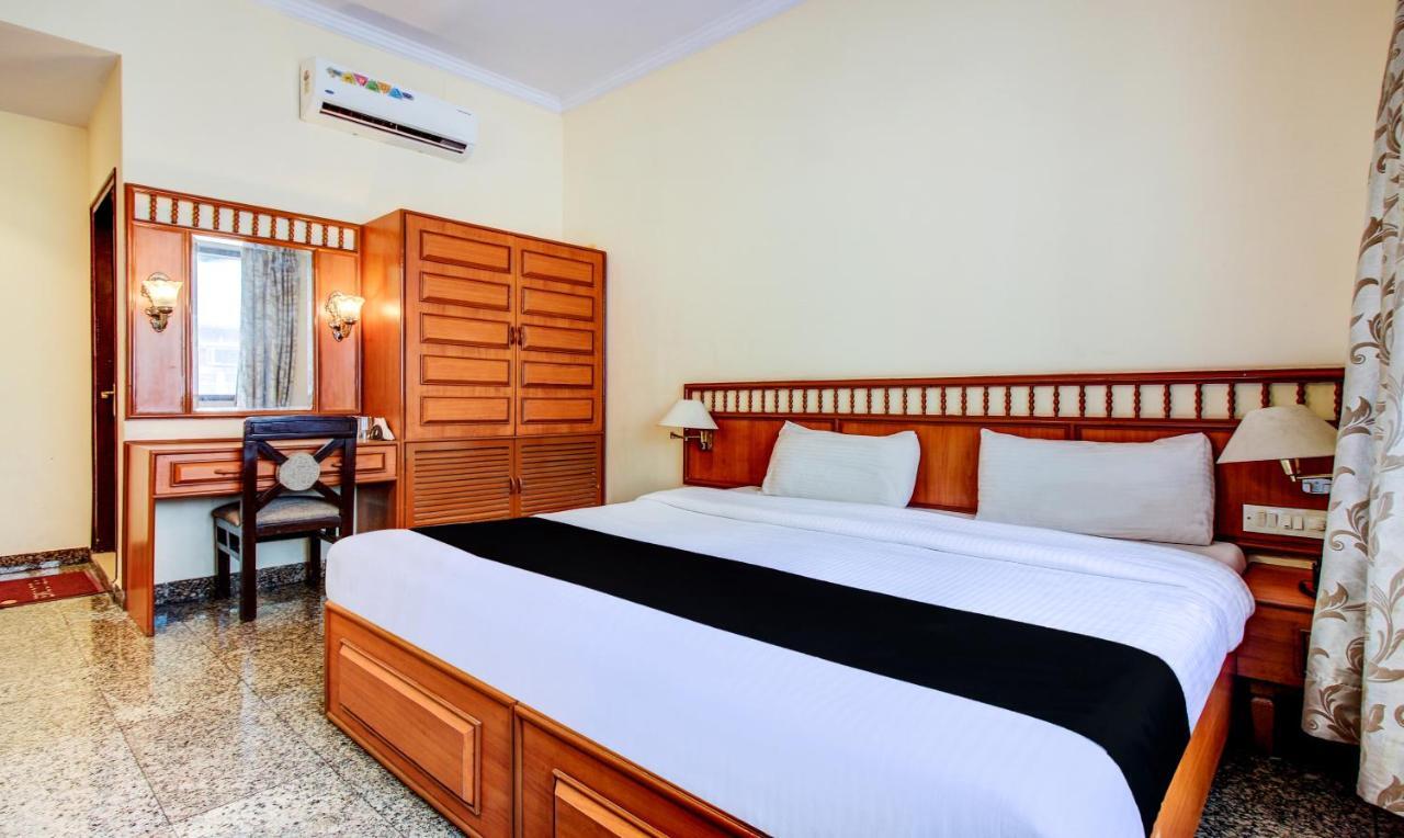 Hotel Kadamb Residency Mumbai  Buitenkant foto
