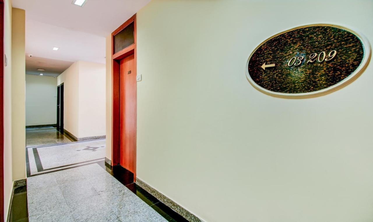Hotel Kadamb Residency Mumbai  Buitenkant foto